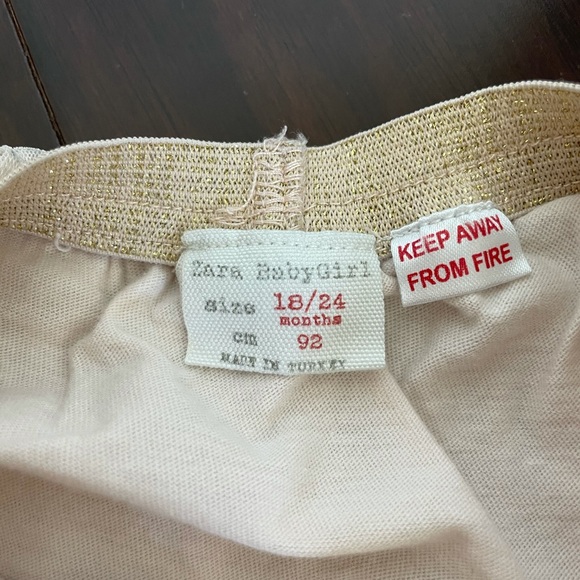 Zara scallop edge tulle skirt, size 18-24mo - Picture 5 of 5